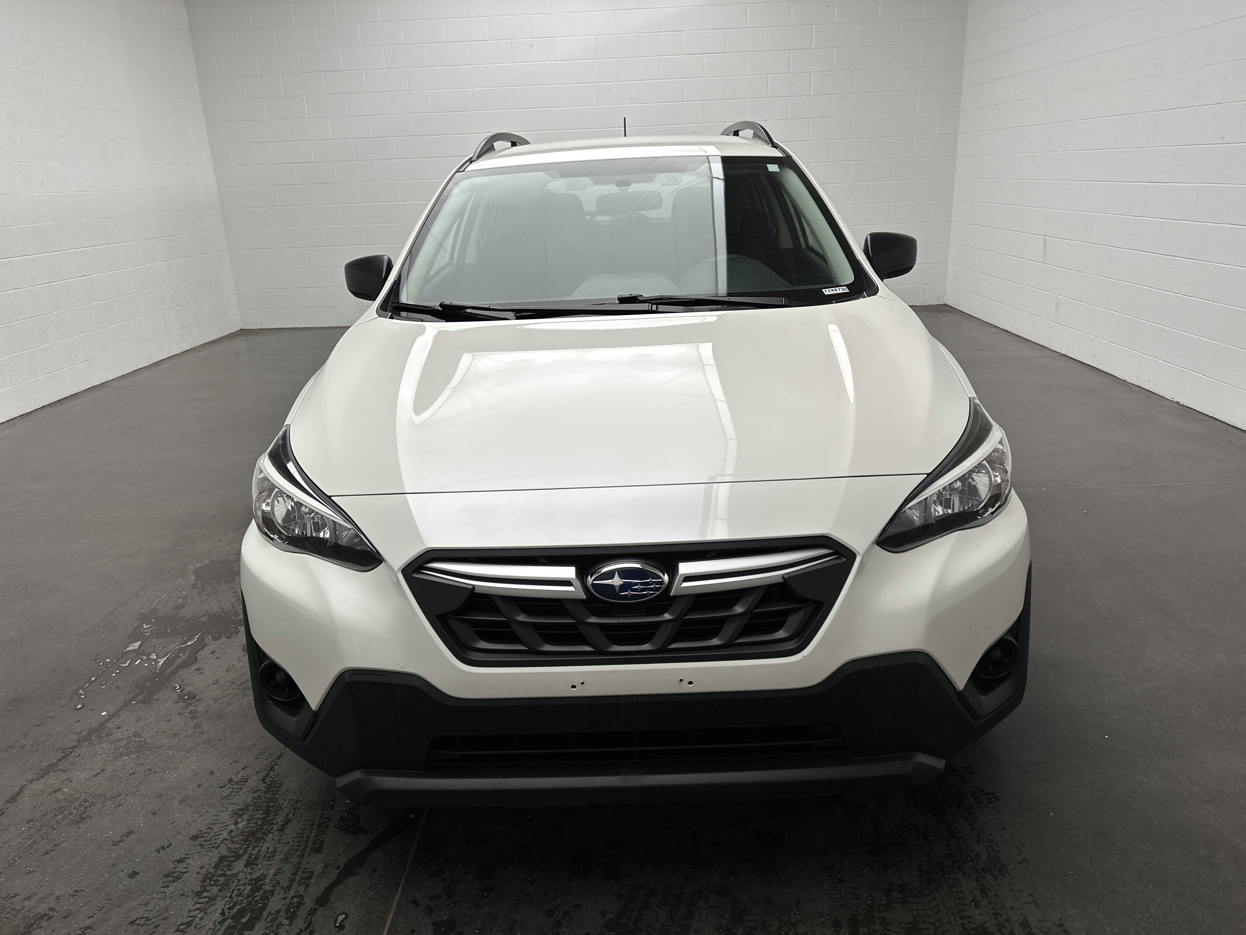 Used 2023 Subaru Crosstrek 2.0i image 3