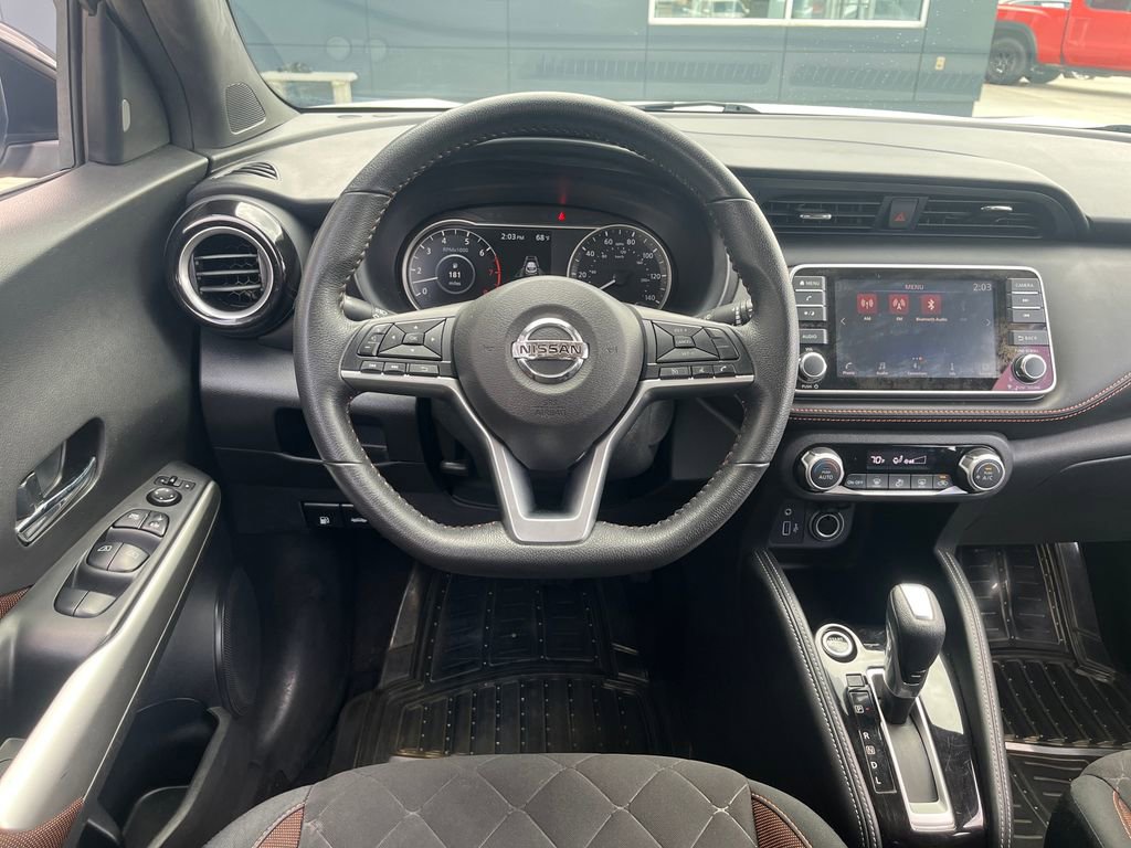 Used 2020 Nissan Kicks SR image 13