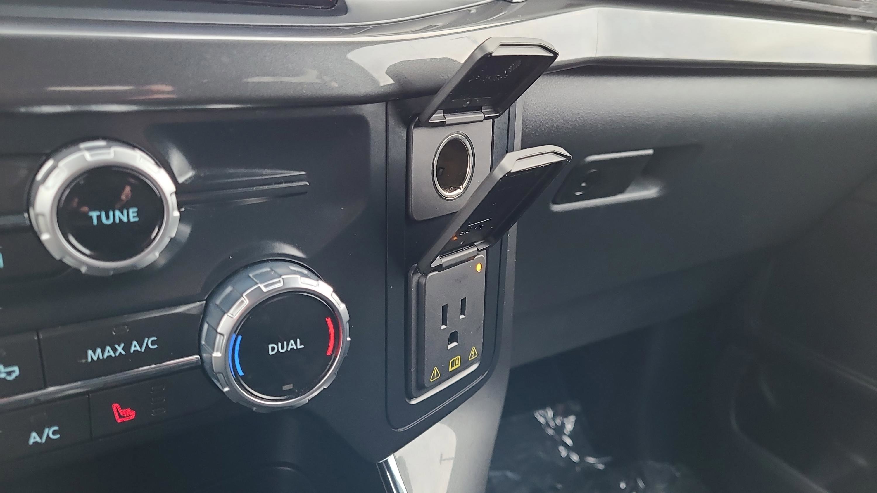 Used 2022 Ford F150 XLT w/ Equipment Group 302A High image 20