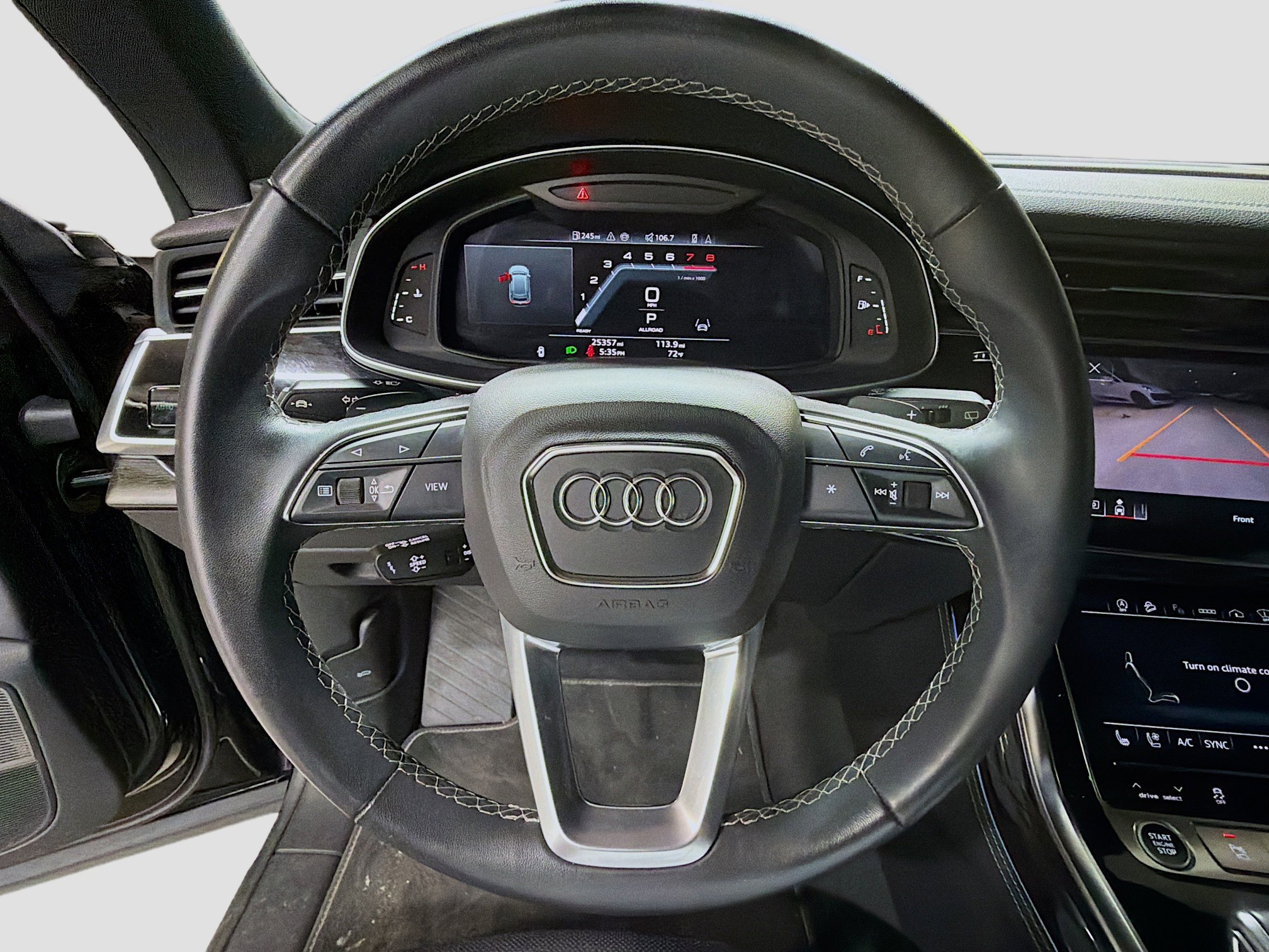 Used 2023 Audi Q8 Prestige image 10