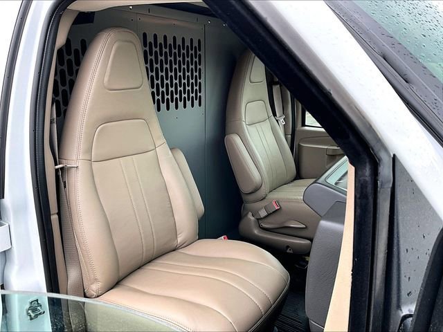 New 2026 Chevrolet Express 2500 RWD image 24