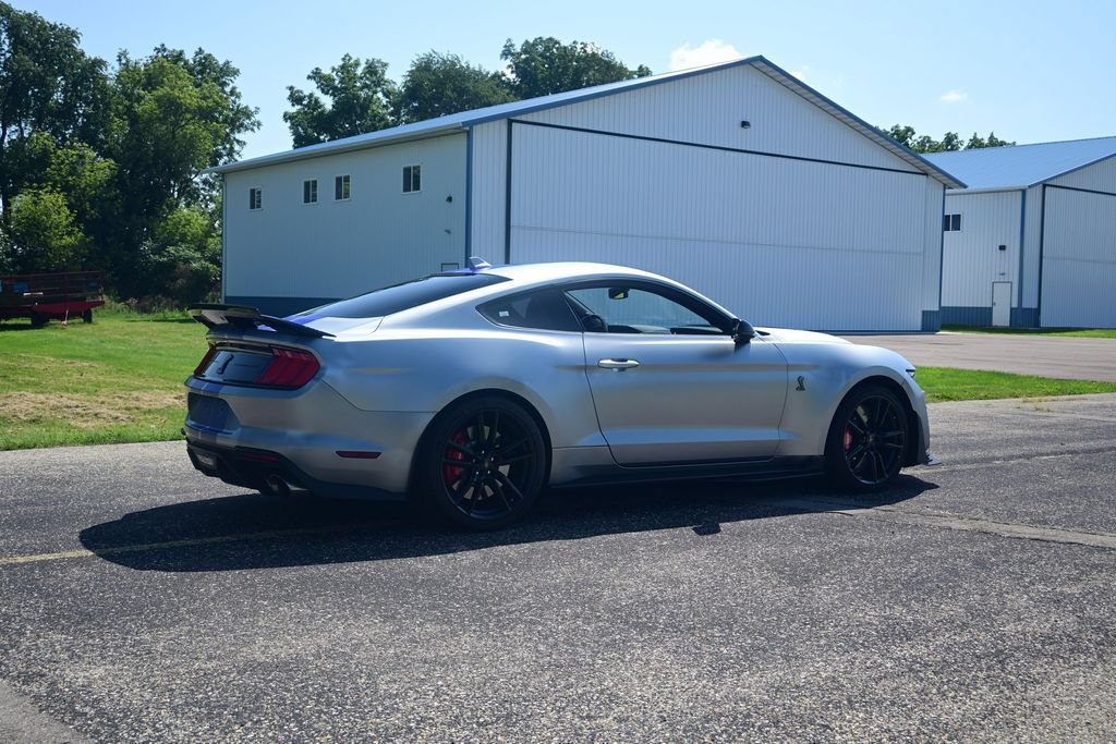 Used 2022 Ford Mustang Shelby GT500 w/ Technology Package RWD image 11