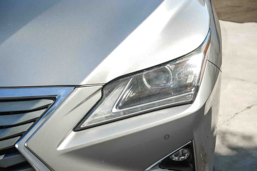 Used 2018 Lexus RX 350L FWD w/ Premium Package image 8