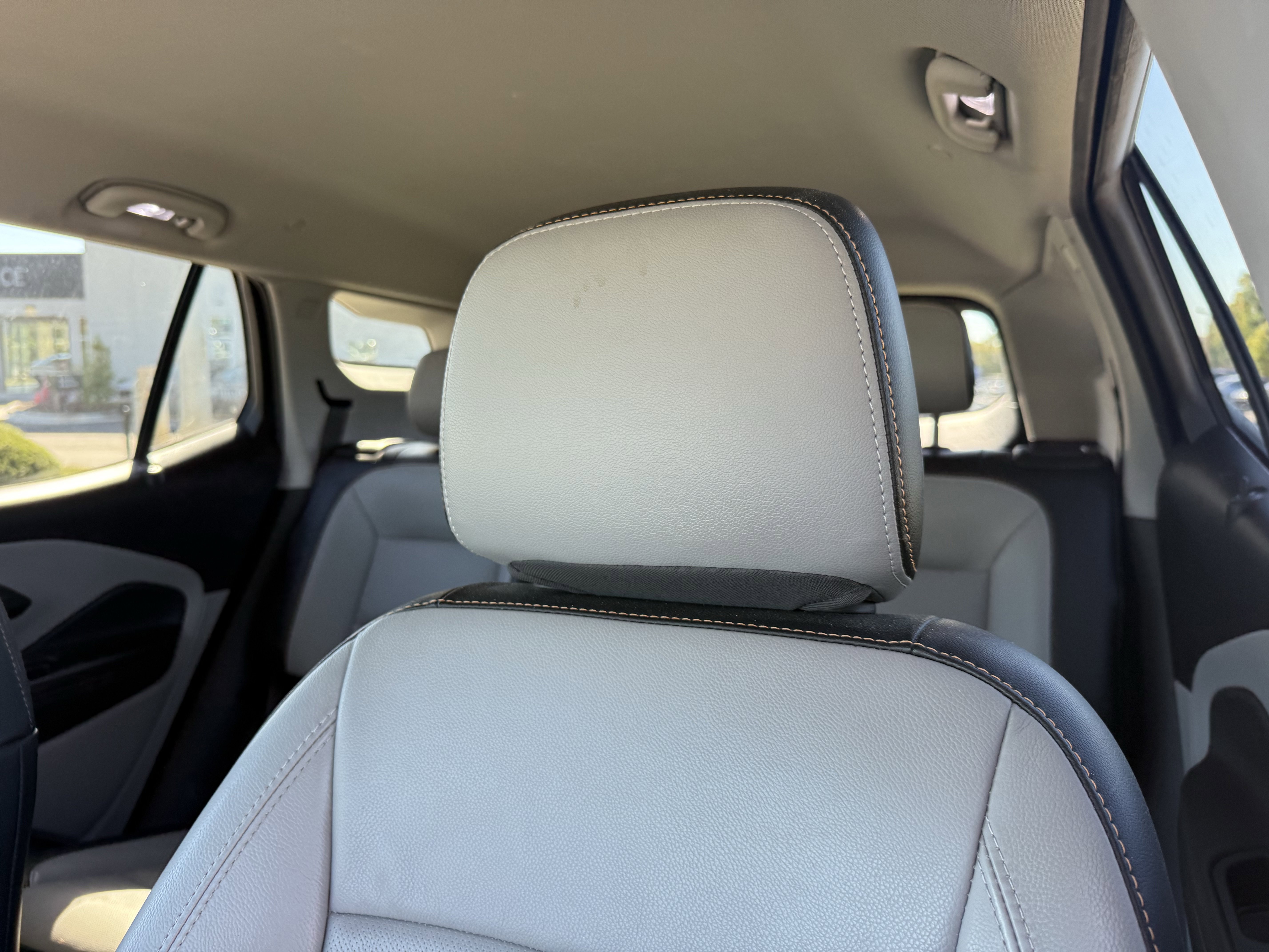 Used 2019 GMC Terrain SLT w/ Preferred Package image 17