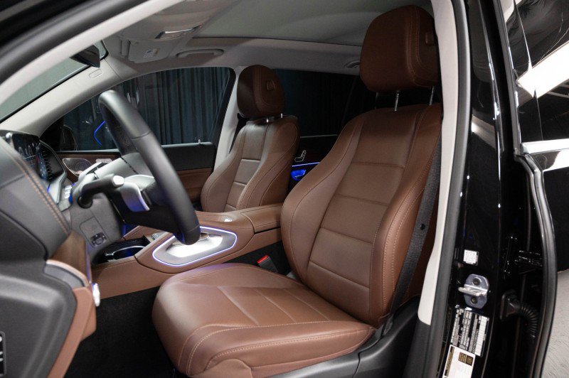 Certified 2026 Mercedes-Benz GLS 450 4MATIC image 13