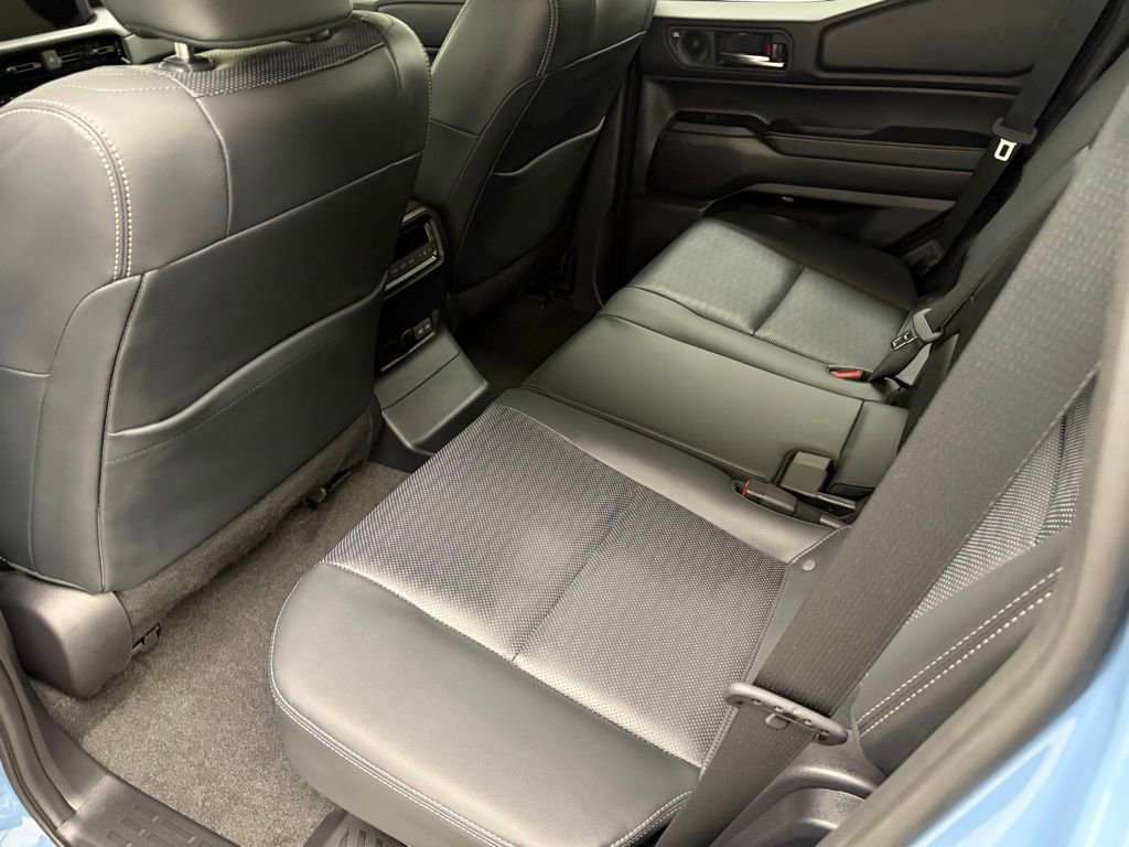 Used 2025 Toyota Land Cruiser w/ Premium Package image 34