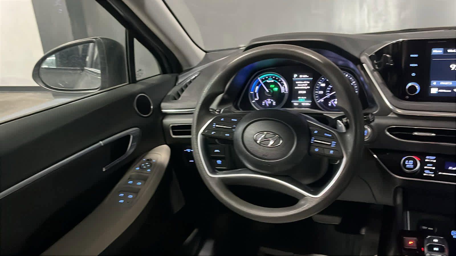 Used 2022 Hyundai Sonata Blue w/ Cargo Package FWD image 23