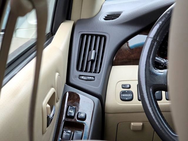 Used 2001 Toyota Highlander V6 image 16