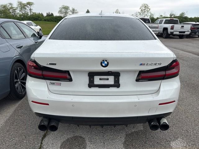 Used 2021 BMW 530i xDrive w/ Premium Package AWD/4WD image 4