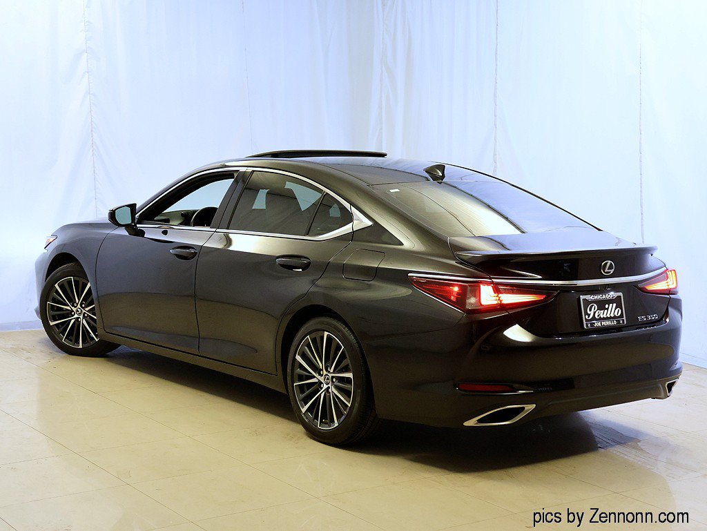 Used 2023 Lexus ES 350 w/ Premium Package FWD image 9