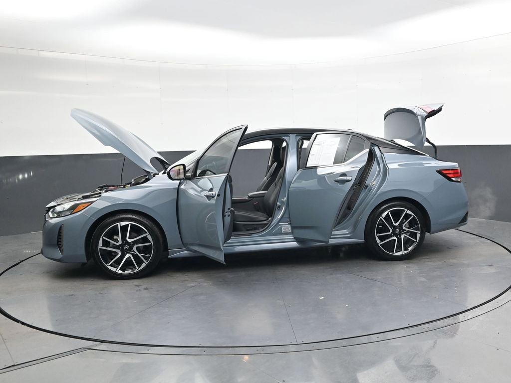 Certified 2025 Nissan Sentra SR w/ SR Premium Package image 47
