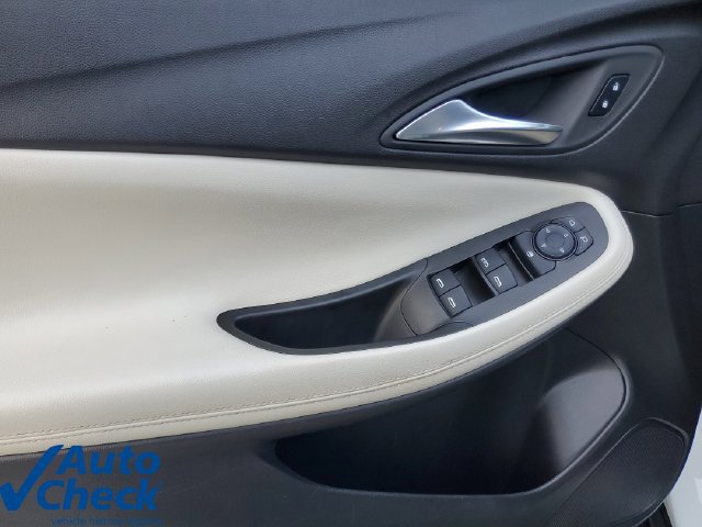 Certified 2024 Buick Encore GX Preferred FWD image 19