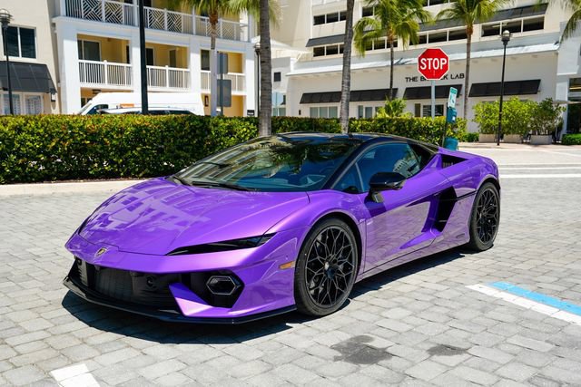 Used 2026 Lamborghini Temerario image 2