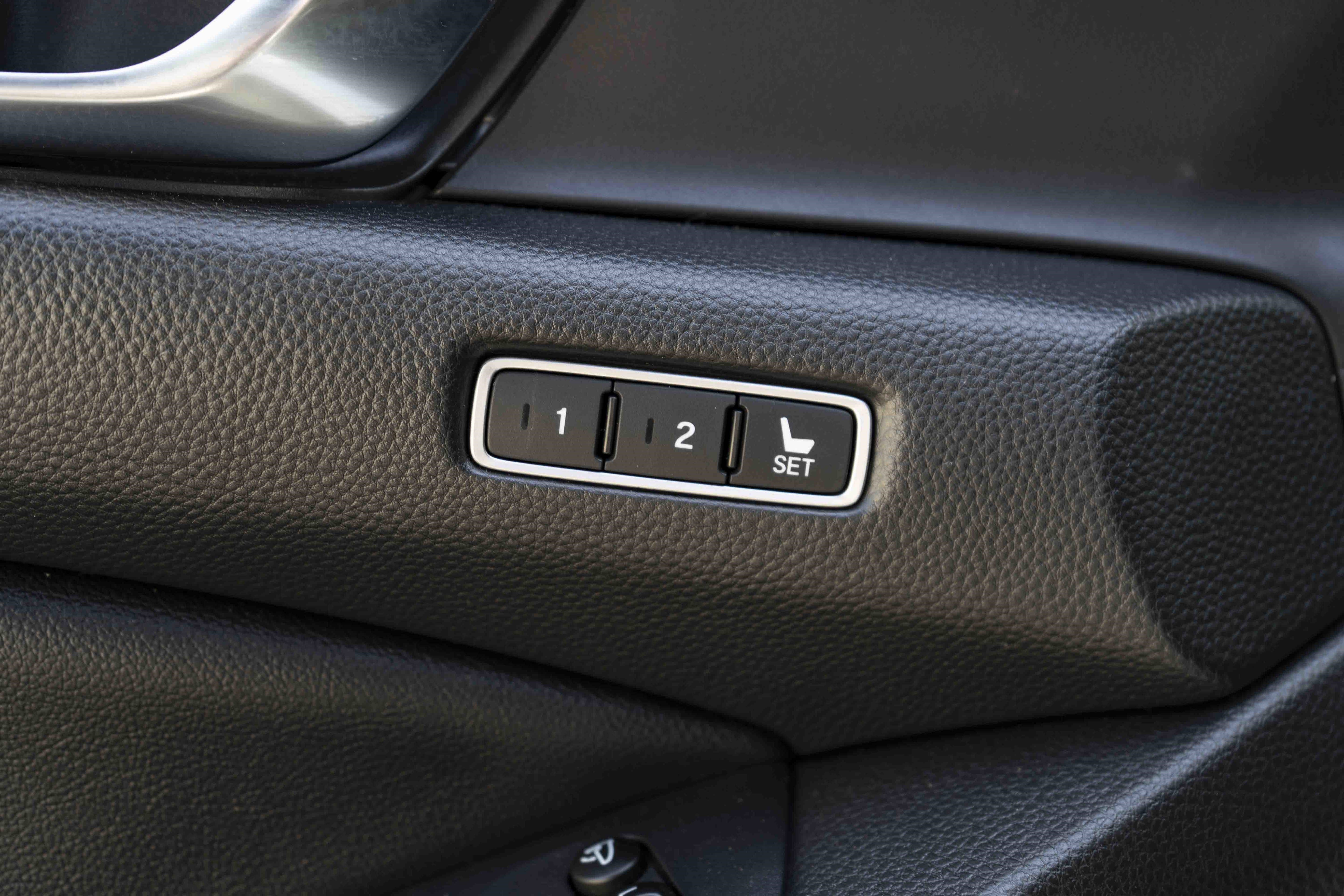 Certified 2021 Honda Accord Touring image 37