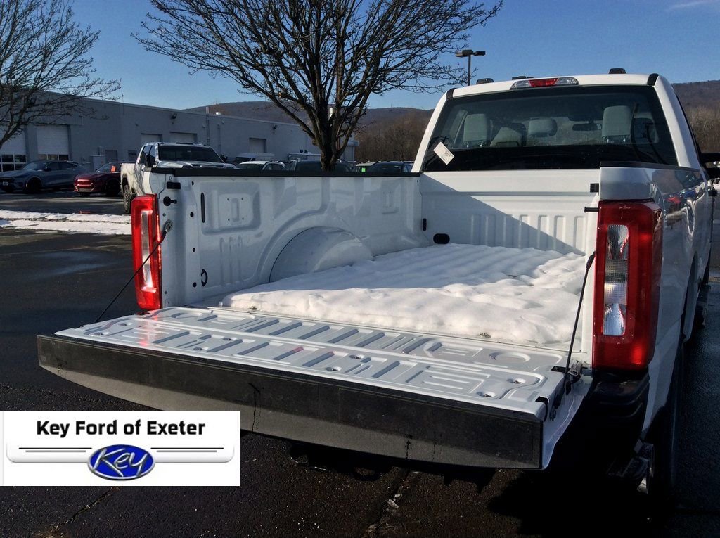 New 2026 Ford F250 XL w/ F-250 >10K GVWR Package image 14