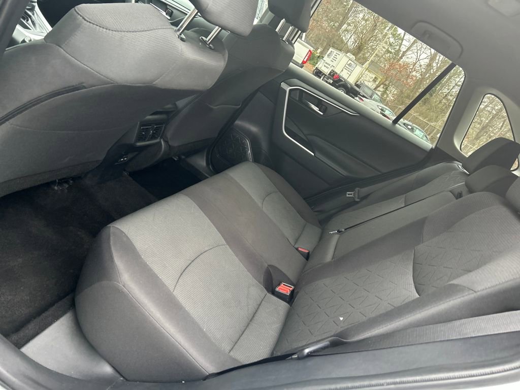 Used 2024 Toyota RAV4 XLE image 24
