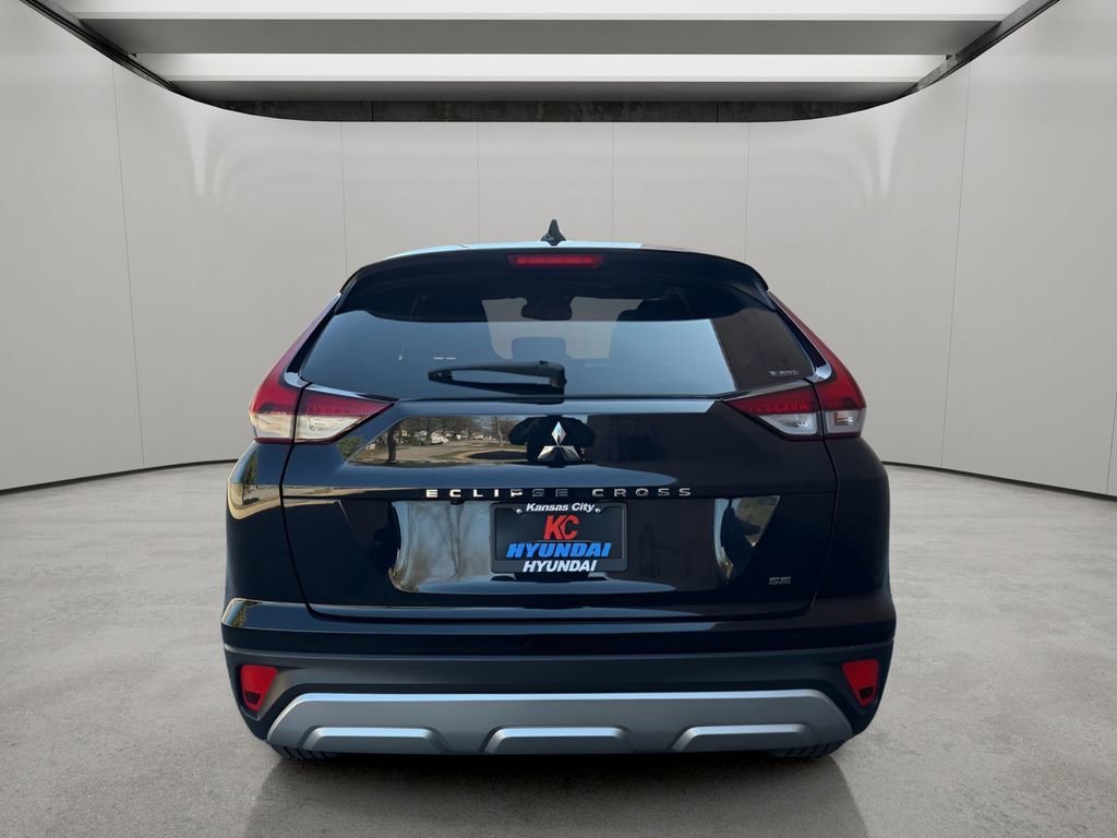 Used 2024 Mitsubishi Eclipse Cross SE image 4