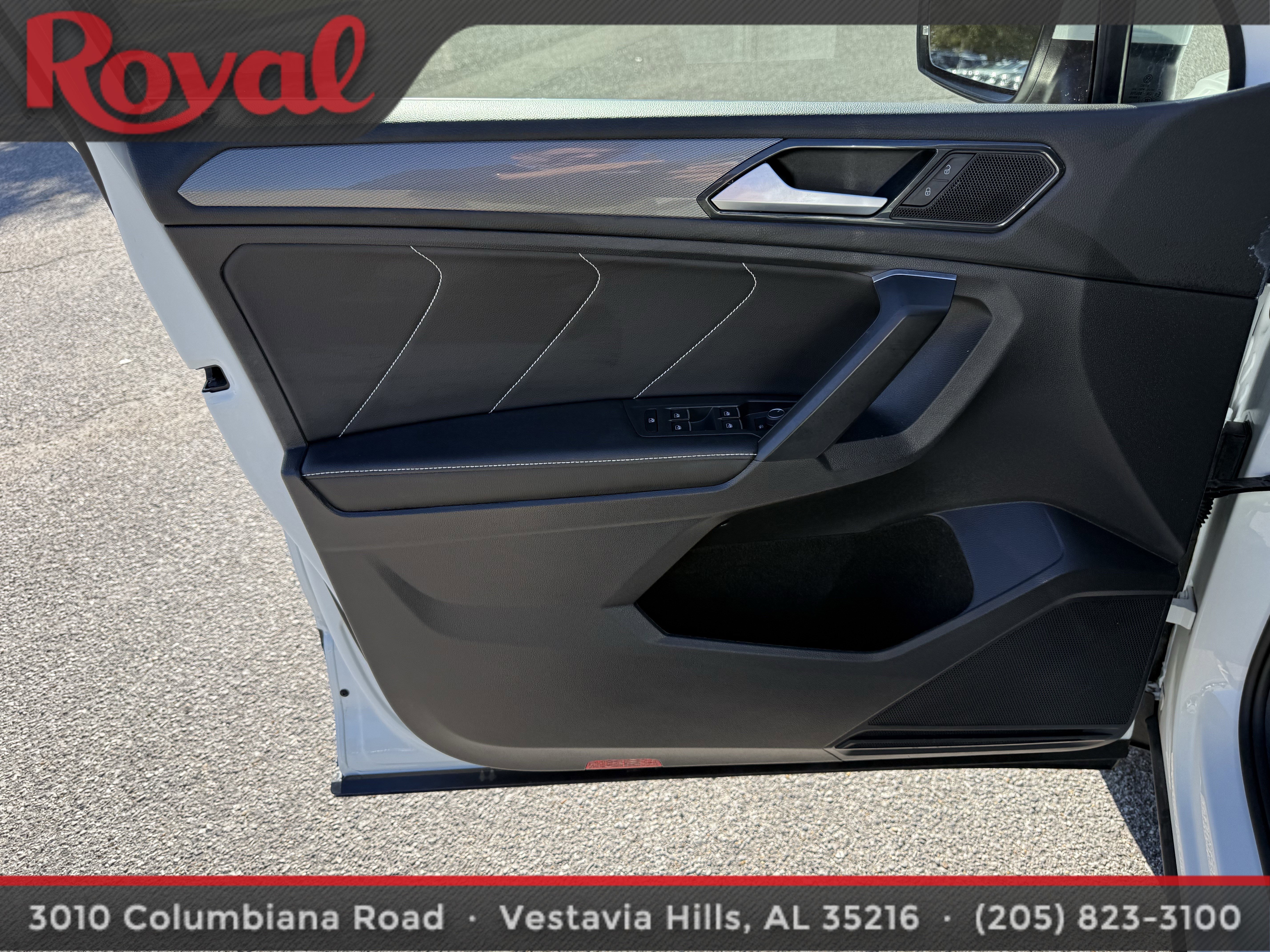 Certified 2022 Volkswagen Tiguan SE w/ Panoramic Sunroof Package image 14