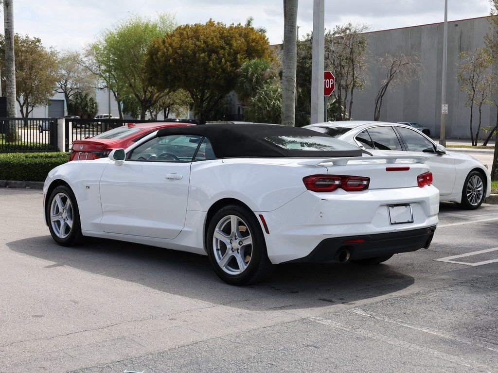 Used 2023 Chevrolet Camaro LT image 5