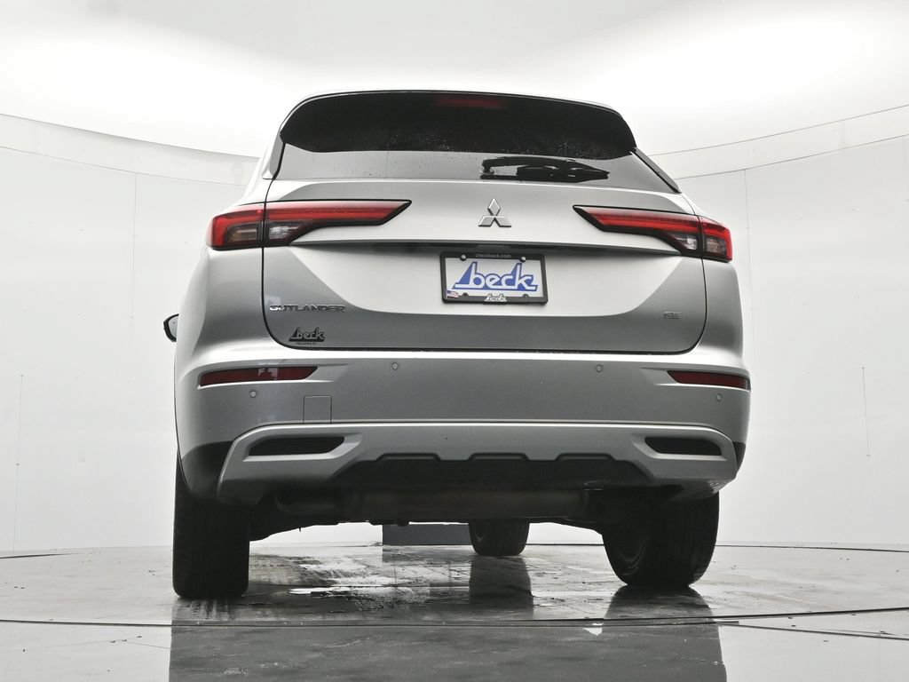 Used 2024 Mitsubishi Outlander SE FWD image 42
