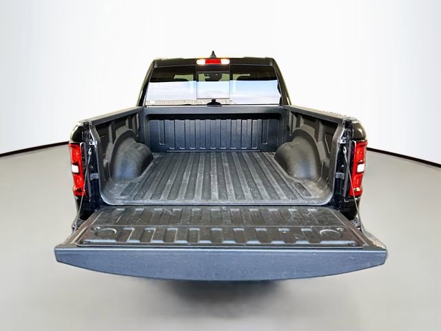 Used 2025 RAM 1500 Big Horn image 25