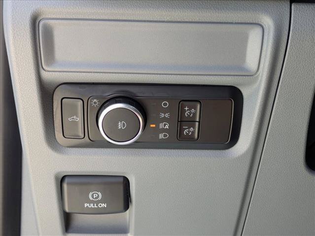 Used 2024 Ford F150 XLT AWD/4WD image 12