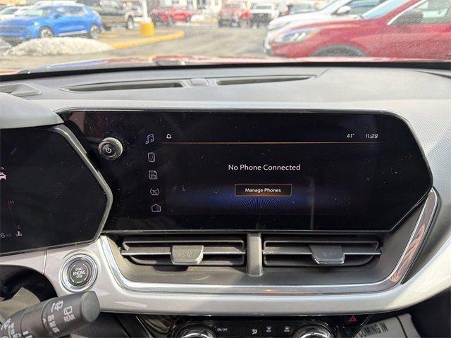 Used 2024 Chevrolet Trax LT w/ Driver Confidence Package image 18