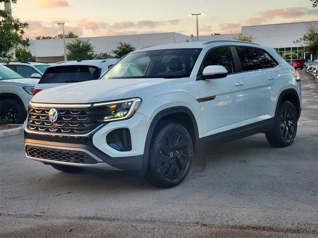 New 2026 Volkswagen Atlas Cross Sport SE image 3