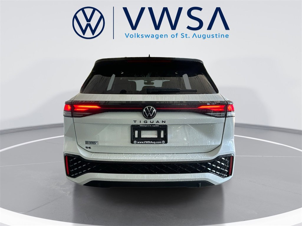 New 2026 Volkswagen Tiguan SE R-Line image 6