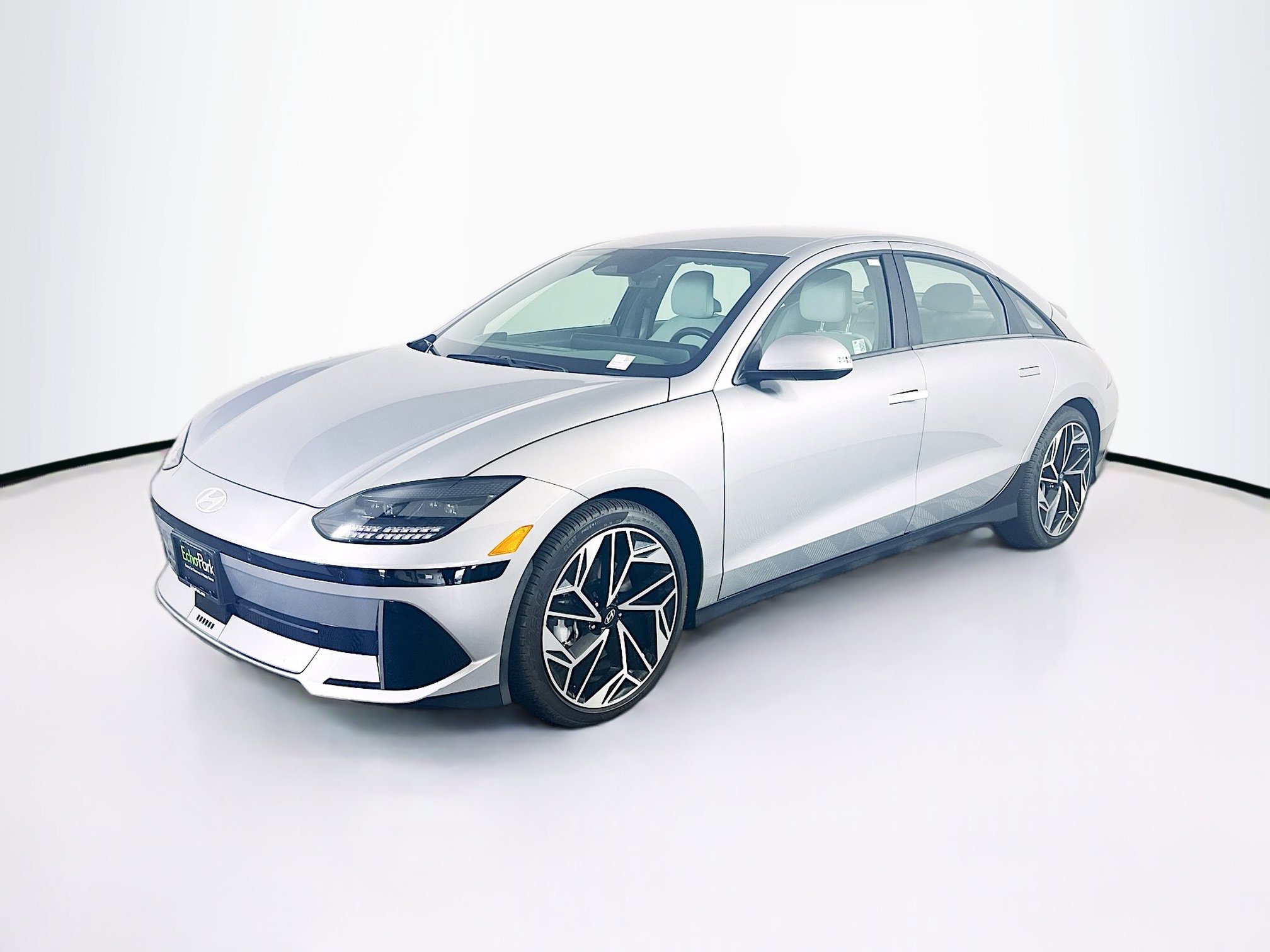 Used 2024 Hyundai Ioniq 6 SEL RWD image 3