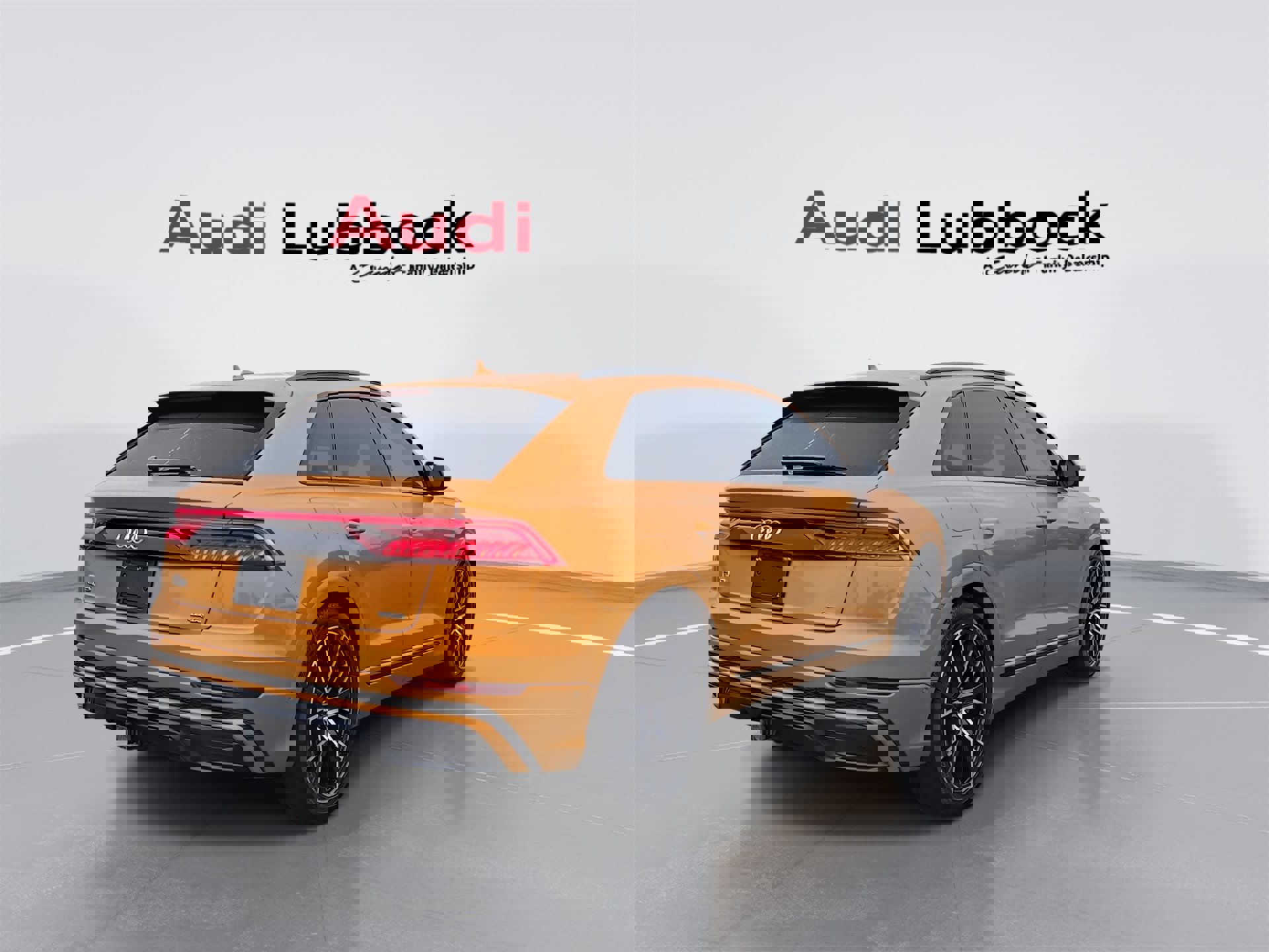 Used 2019 Audi Q8 Prestige w/ Luxury Package image 8