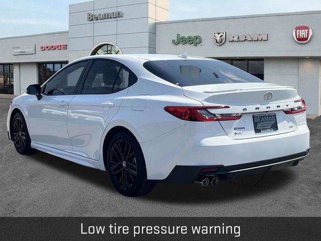 Used 2025 Toyota Camry SE FWD image 5