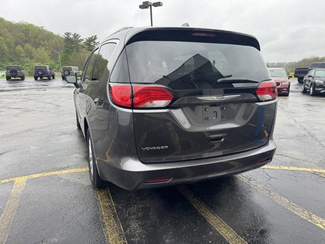 Used 2020 Chrysler Voyager Lxi FWD image 3