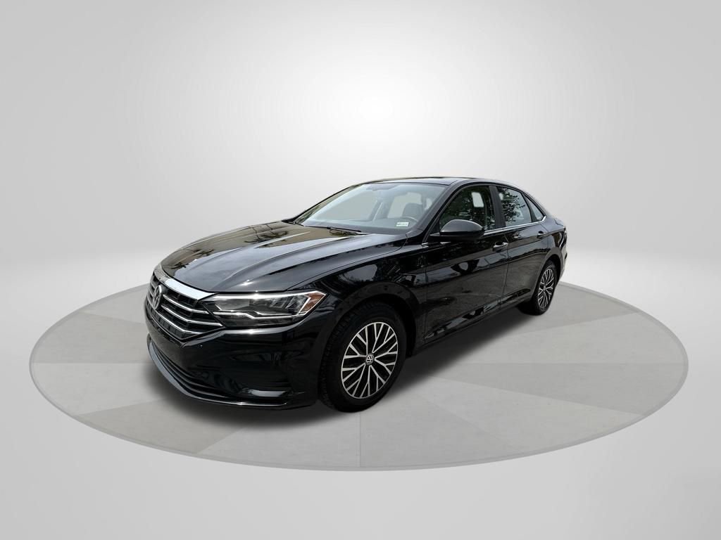 Used 2019 Volkswagen Jetta SE w/ Cold Weather Package image 3