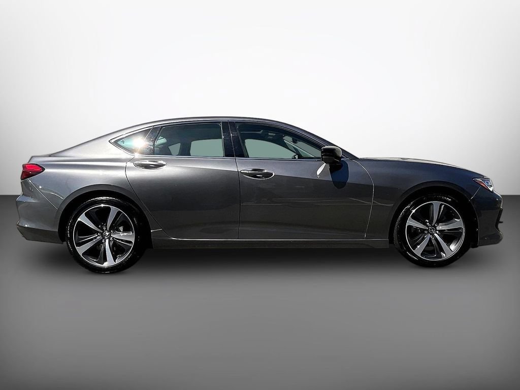 Used 2025 Acura TLX w/ Technology Package FWD image 8