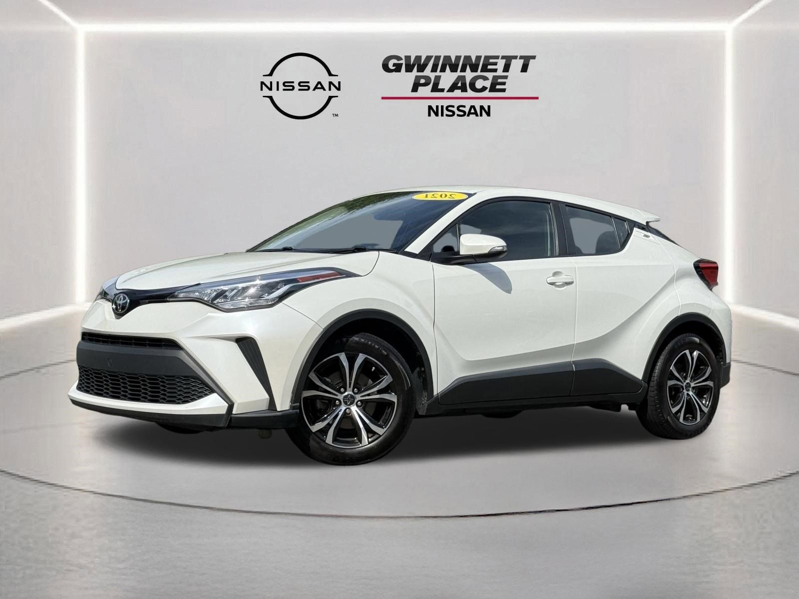 Used 2021 Toyota C-HR LE FWD image 1