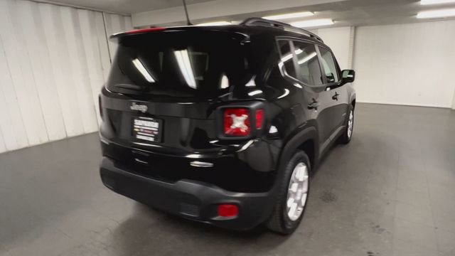 Used 2020 Jeep Renegade Latitude FWD image 8