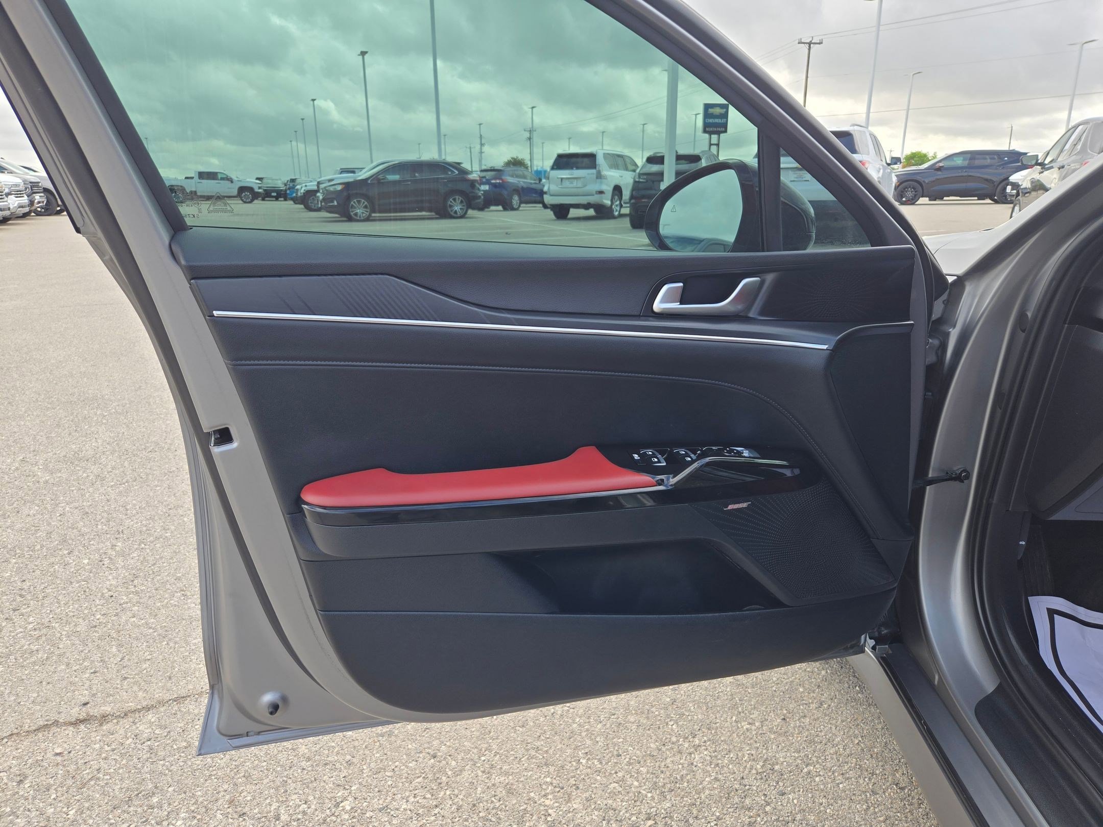 Used 2025 Kia K5 GT-Line w/ GT-Line Premium Package image 12