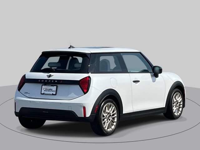 Used 2025 MINI Cooper S FWD image 4
