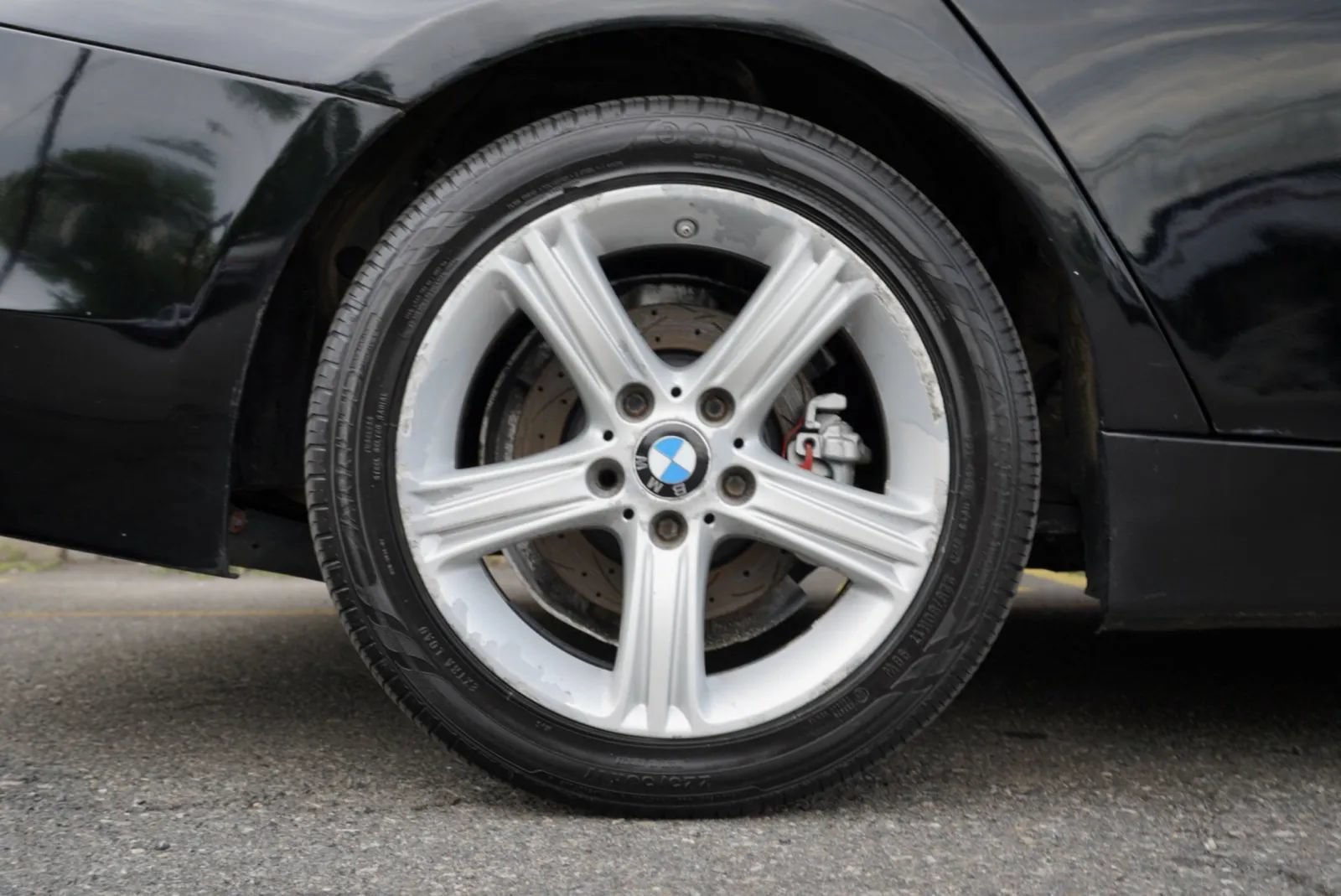 Used 2014 BMW 320i xDrive Sedan AWD/4WD image 13