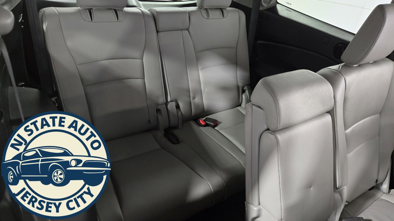 Used 2020 Honda Pilot Touring image 36