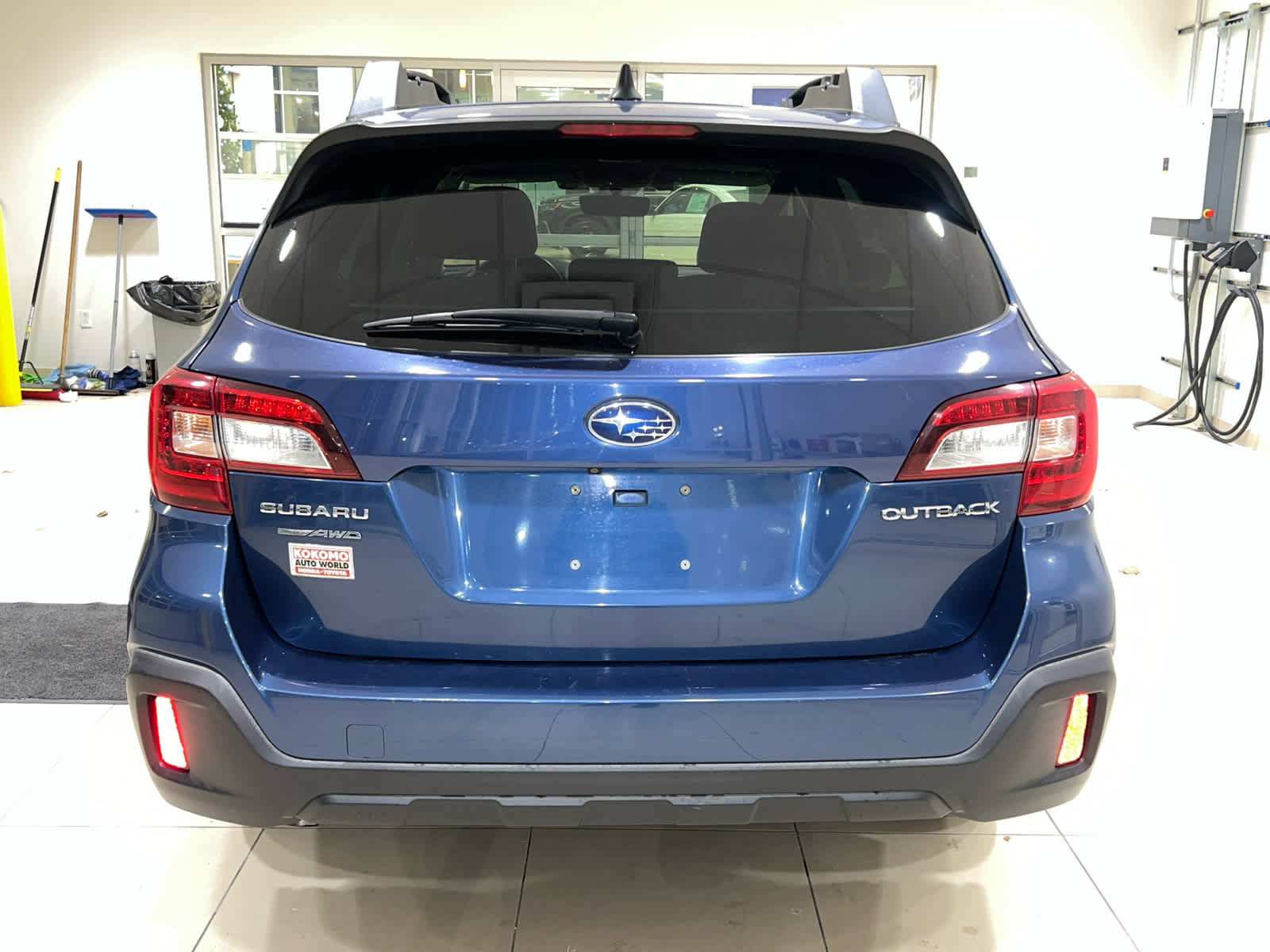 Used 2019 Subaru Outback 2.5i Premium image 10