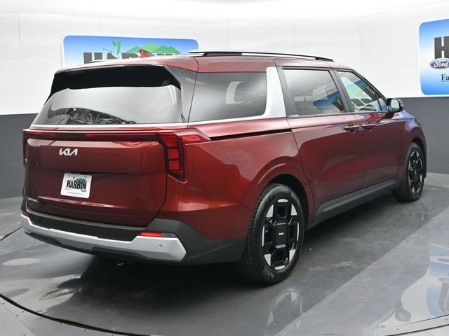 Used 2025 Kia Carnival EX FWD image 5