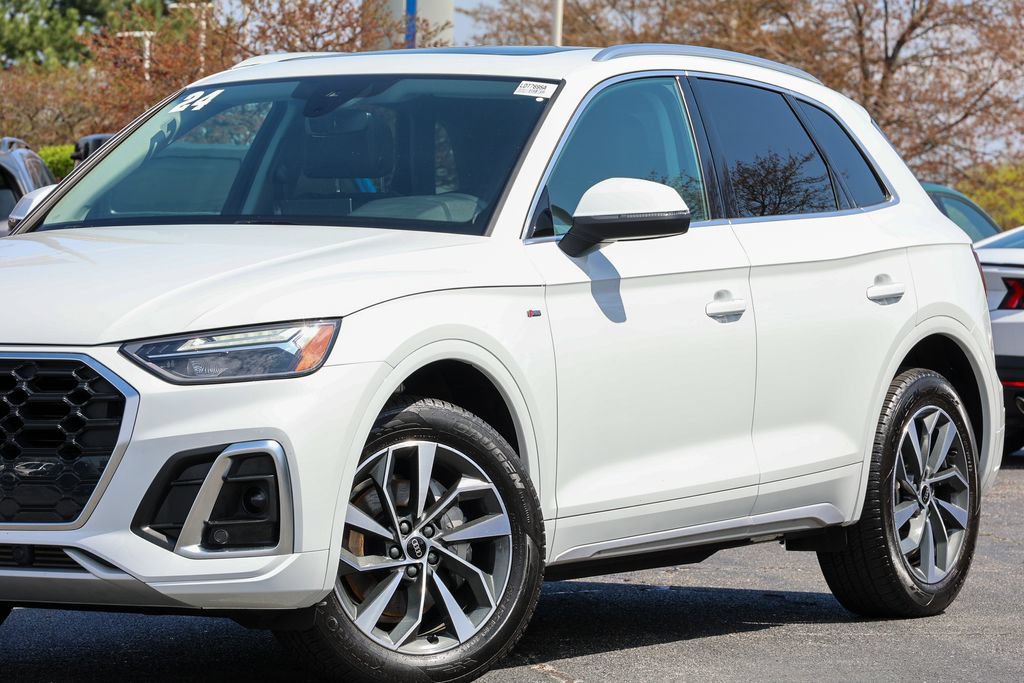 Used 2024 Audi Q5 2.0T Premium Plus AWD/4WD image 12