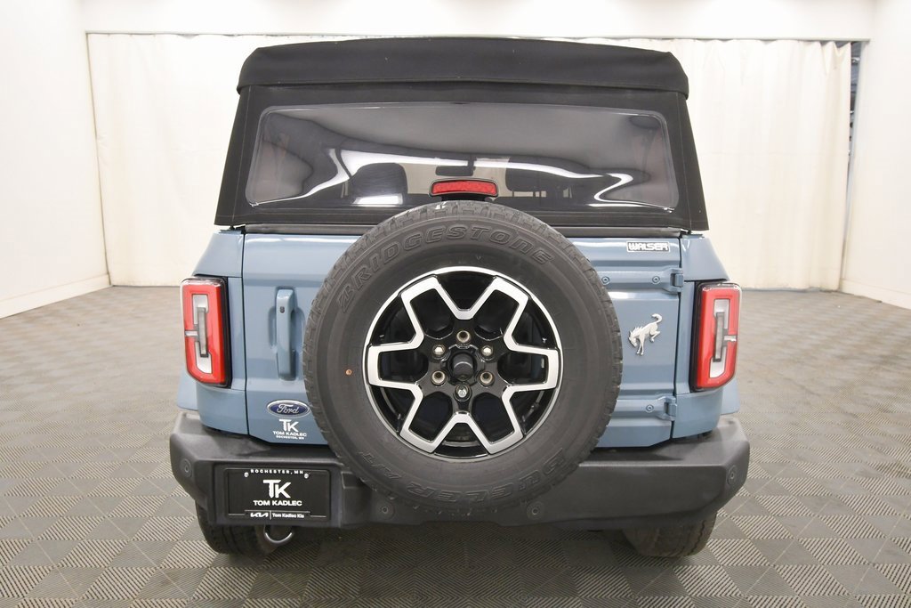 Used 2022 Ford Bronco Outer Banks image 6