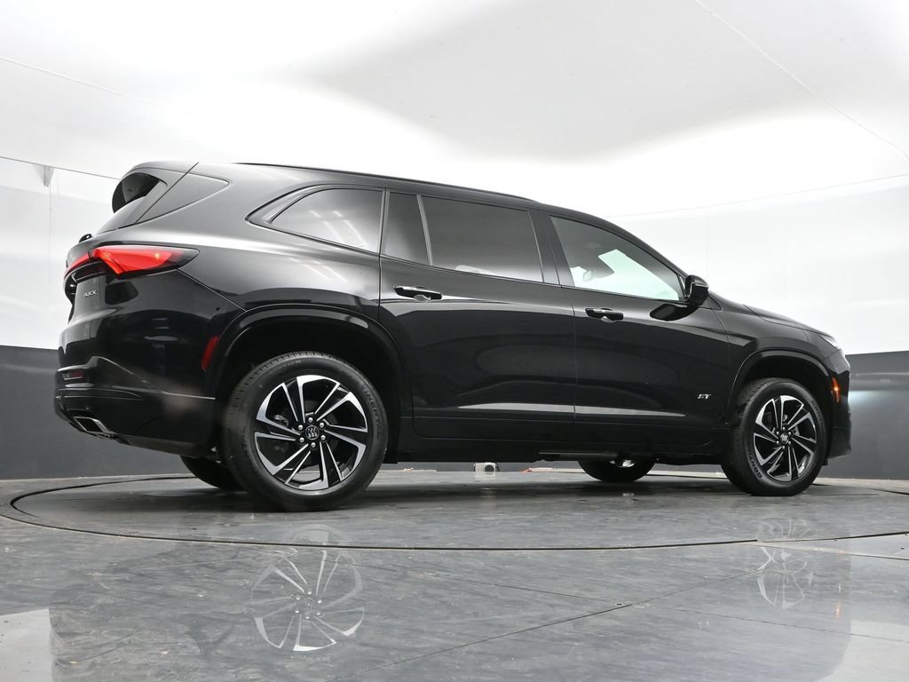 Used 2025 Buick Enclave Sport Touring AWD/4WD image 41