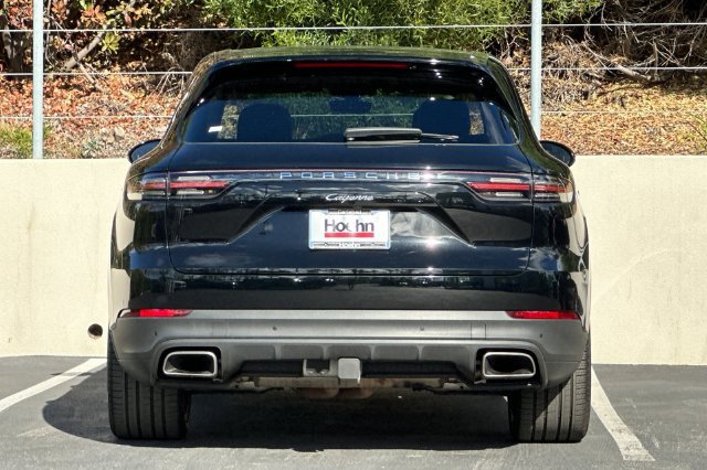 Used 2022 Porsche Cayenne AWD/4WD image 4
