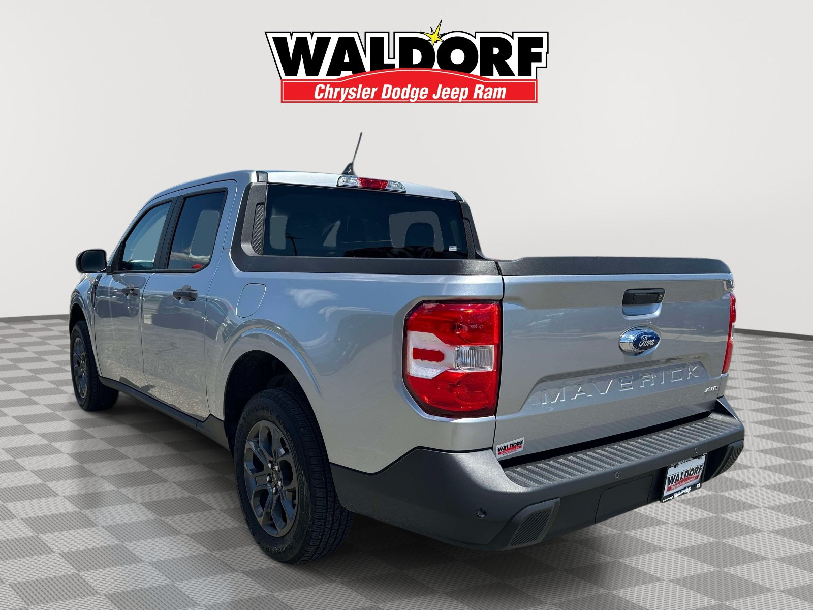 Used 2024 Ford Maverick XLT w/ Equipment Group 300A Standard AWD/4WD image 4
