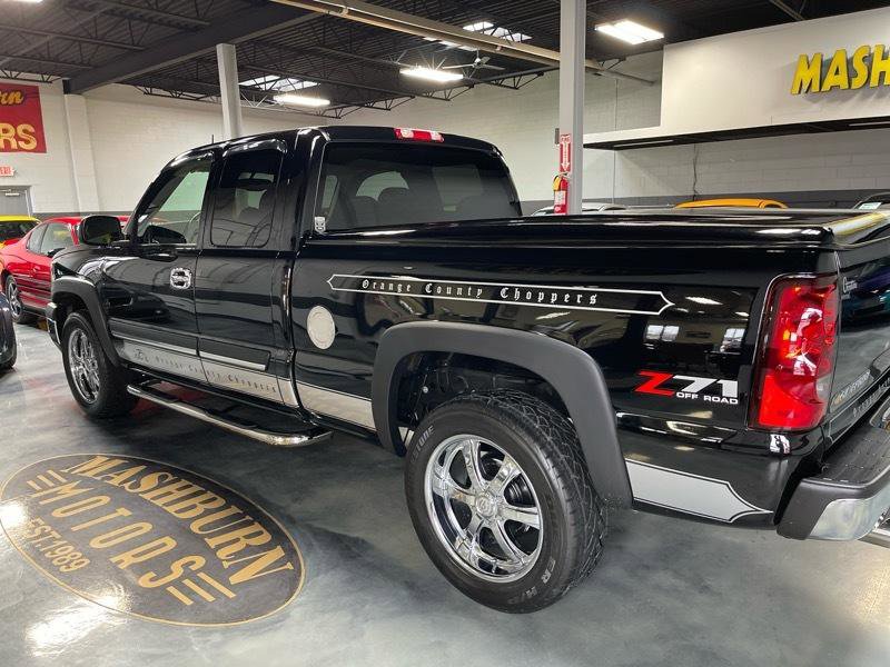 Used 2005 Chevrolet Silverado 1500 LS w/ Safe And Sound Package AWD/4WD image 15