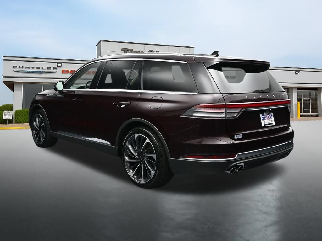 Used 2023 Lincoln Aviator Reserve w/ Equipment Group 201A RWD image 3